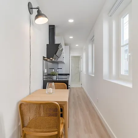 Urban Cozy Apartment *